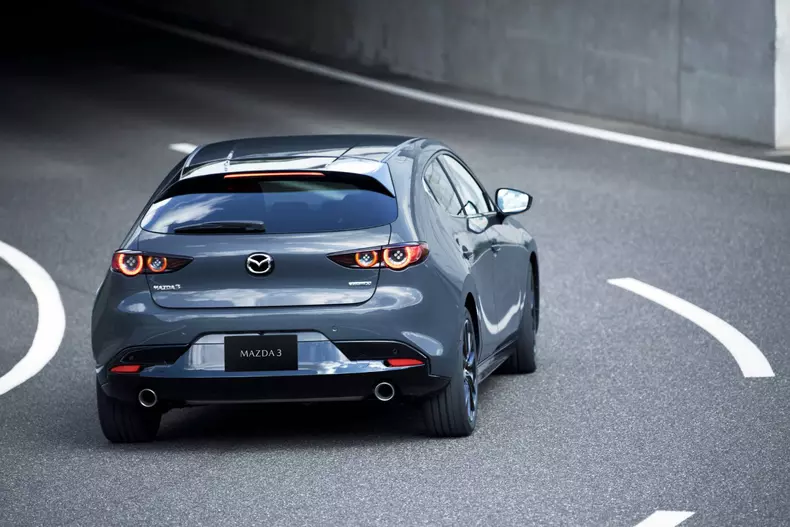 2020 Mazda 3 21