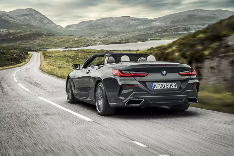 BMW Seria 8 Cabriolet 10