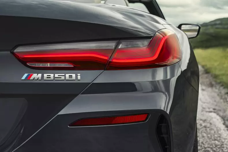 BMW Seria 8 Cabriolet 16