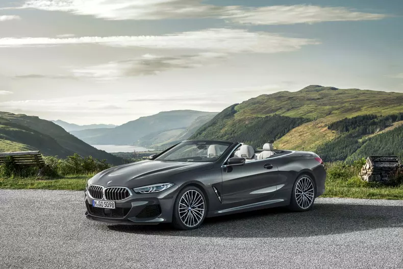 BMW Seria 8 Cabriolet 32