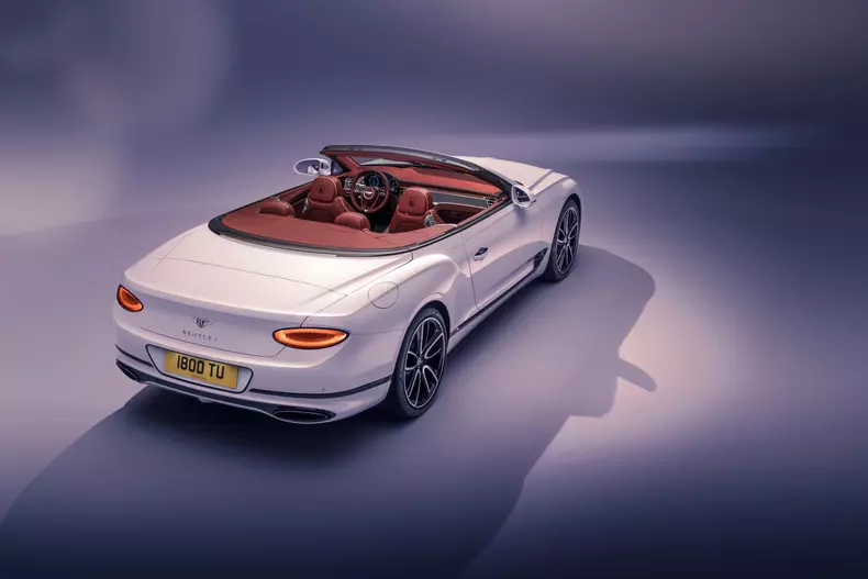 Bentley Continental GT Convertible 32