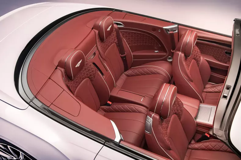 Bentley Continental GT Convertible 37