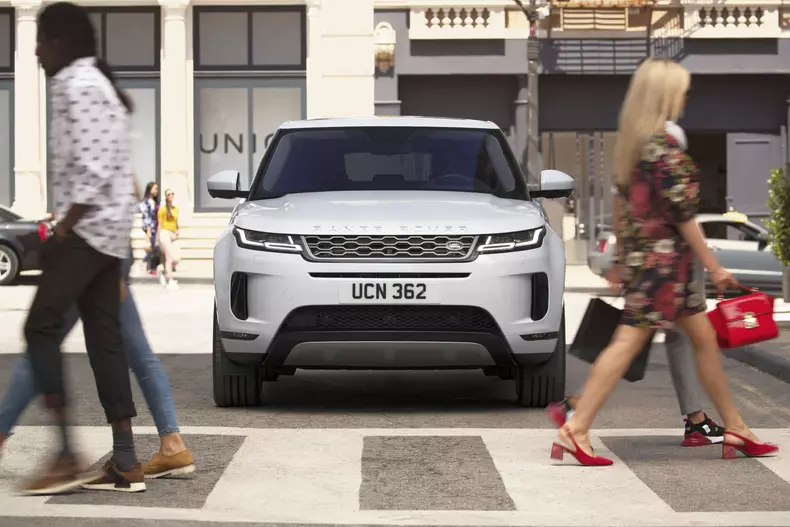 Evoque are noua generatie 18