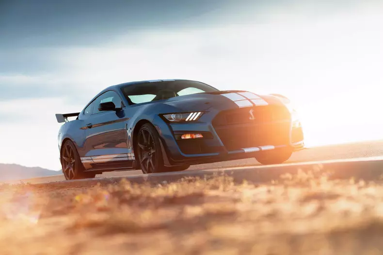 Ford Mustang Shelby GT500 70