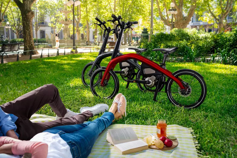 General Motors lansează biciclete electrice cu autonomie de peste 60 km