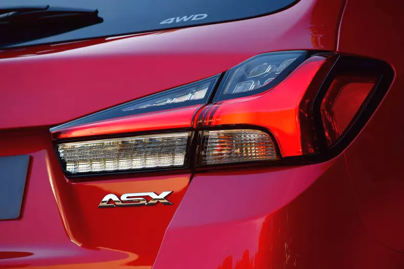 Mitsubishi ASX facelift 2019 oficial 5