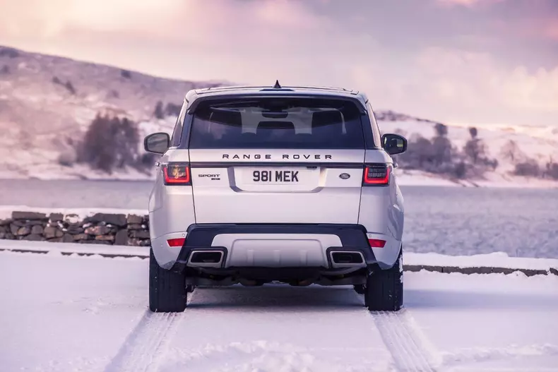 Range Rover Sport HST 25