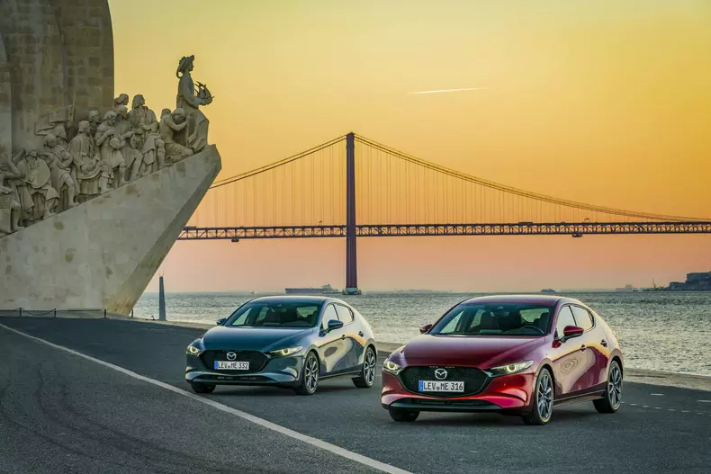mazda 3 europa 1