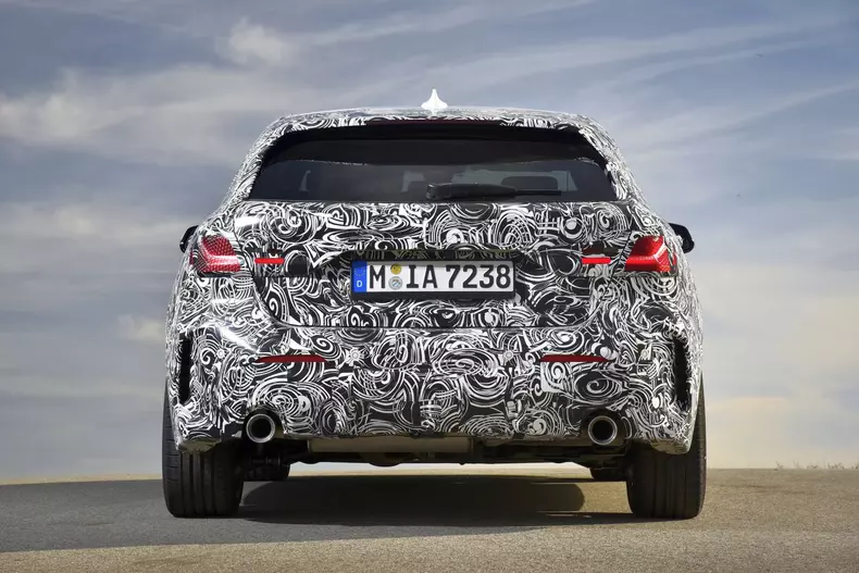 BMW Seria 1 2020 006