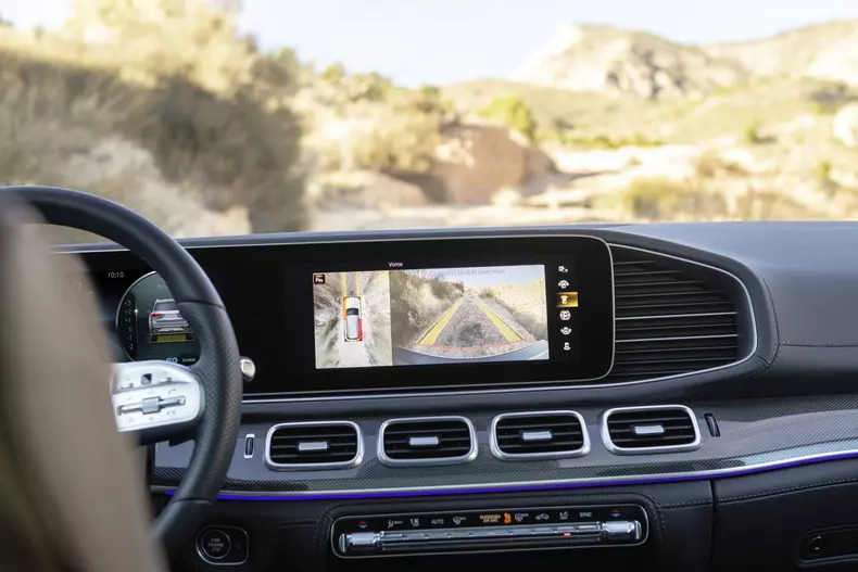 Mercedes-Benz GLS 2020 012