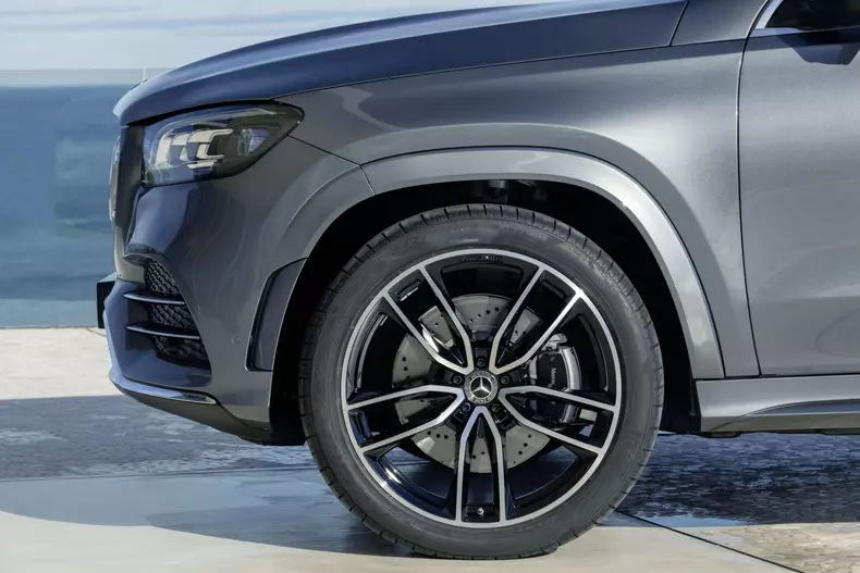 Mercedes-Benz GLS 2020 019