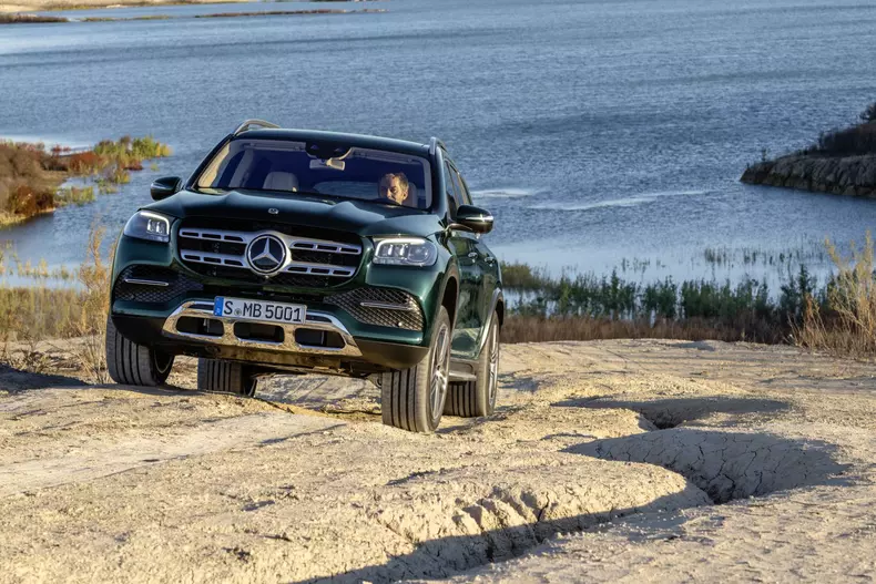 Mercedes-Benz GLS 2020 043