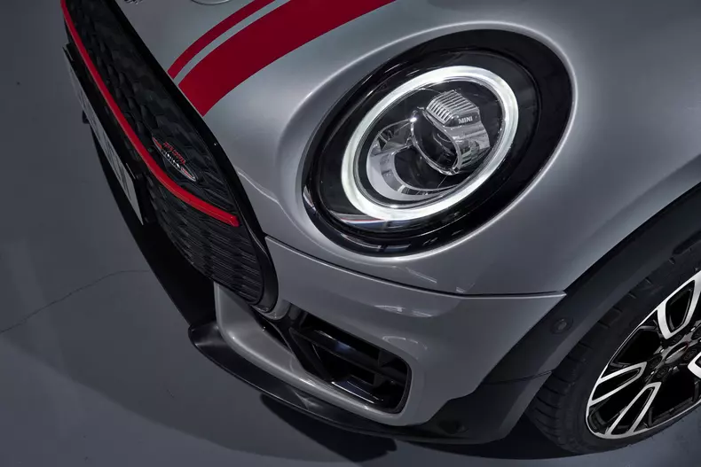 John Cooper Works02
