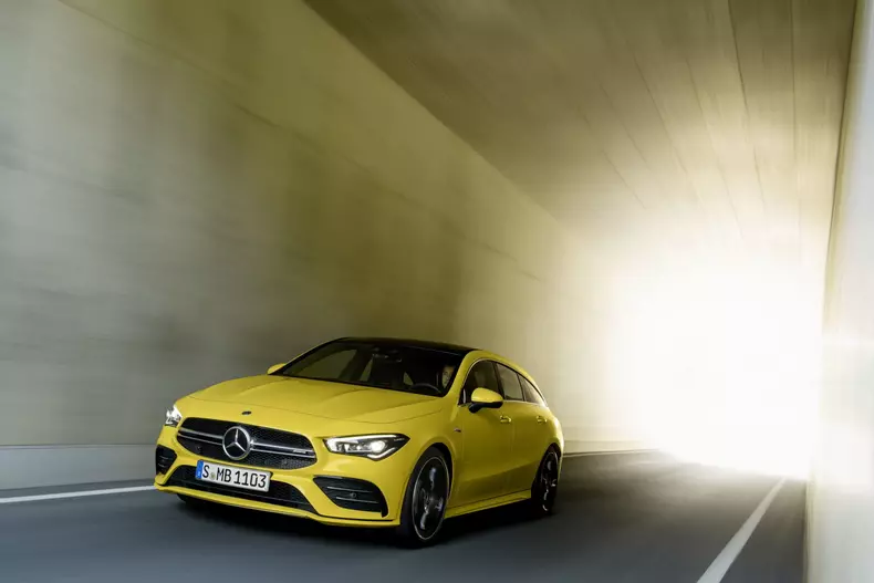Mercedes-AMG CLA 35 4MATIC Shooting Brake (2019)Mercedes-AMG CLA 35 4MATIC Shooting Brake (2019)