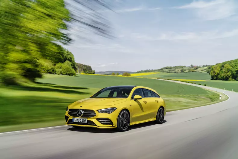 Mercedes-AMG CLA 35 4MATIC Shooting Brake (2019)Mercedes-AMG CLA 35 4MATIC Shooting Brake (2019)