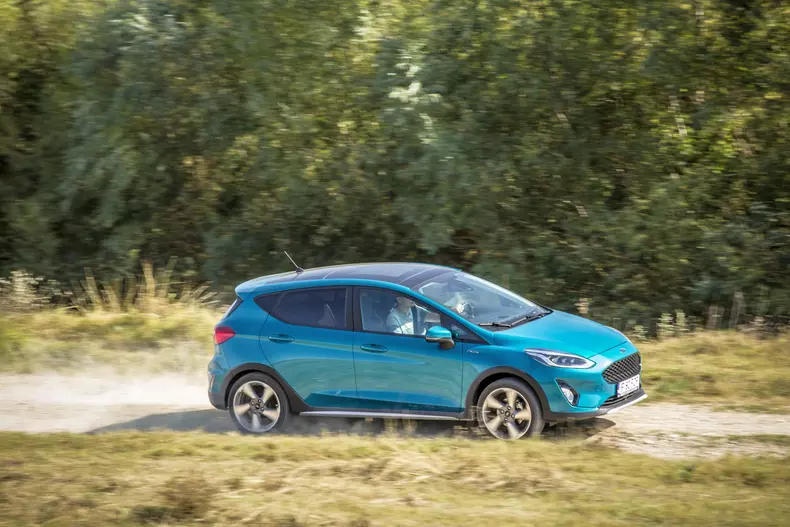 Ford Fiesta Active 020