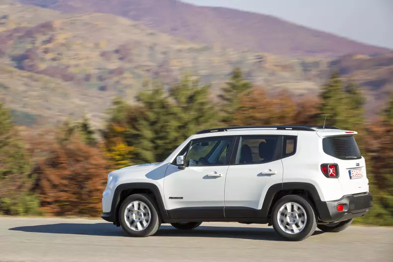 Jeep Renegade 014