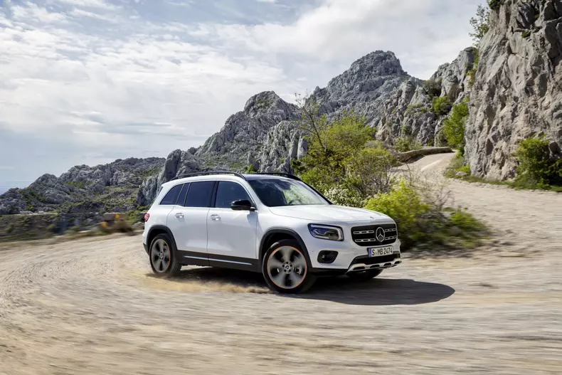 Mit bis zu sieben Sitzplätzen: Der neue Mercedes-Benz GLB: für Familie & FreundeWith up to seven seats: The new Mercedes-Benz GLB: for family & friends