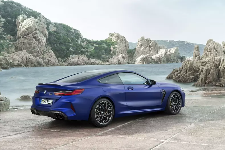 Noile BMW M8 CoupeBMW M8 Cabriolet19