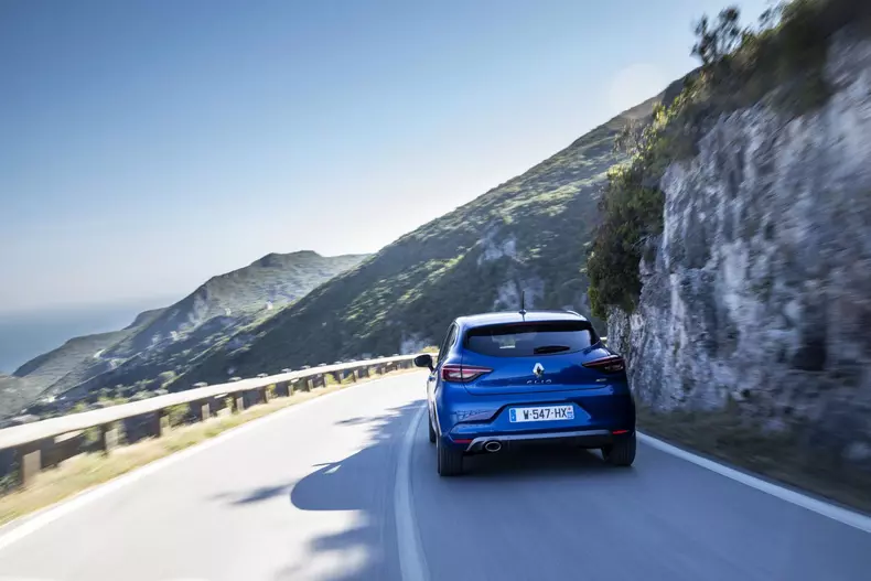 Renault Clio V oficial 036