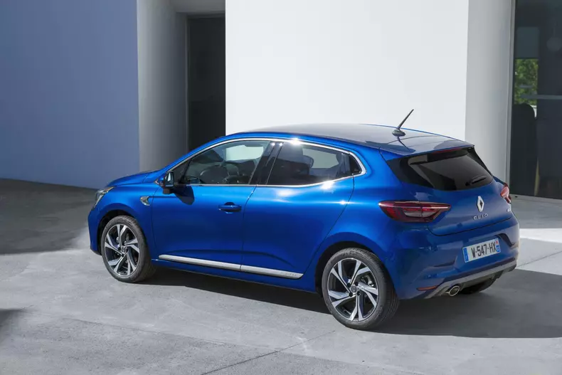 Renault Clio V oficial 043