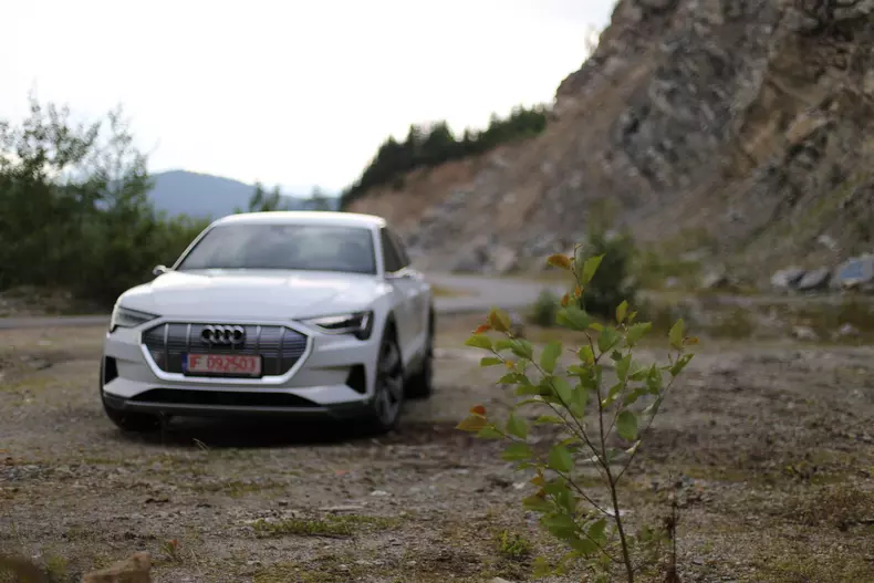 Audi e-tron road trip 019