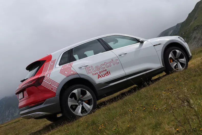 Audi e-tron road trip 025