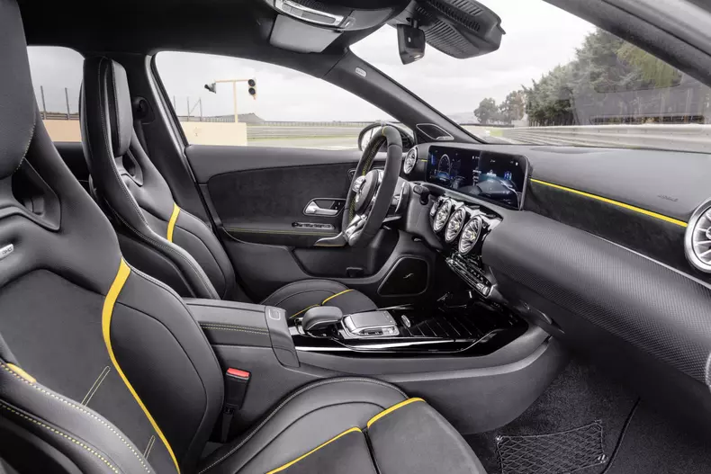 Mercedes-AMG A45 CLA45 004