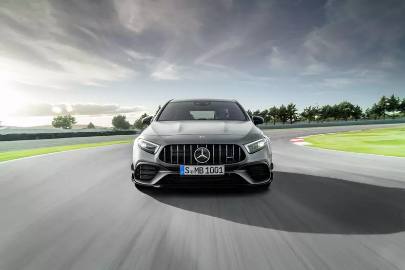 Mercedes-AMG A45 CLA45 011