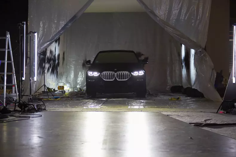BMW X6 Vantablack 25