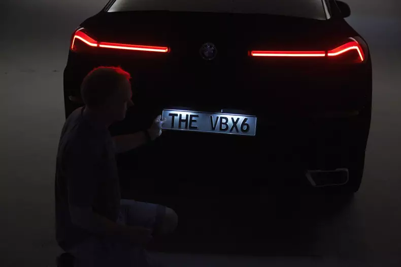 BMW X6 Vantablack 27