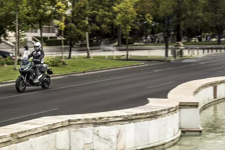 Honda X-ADV foto Bogdan Paraschiv Auto Bild Romania 24