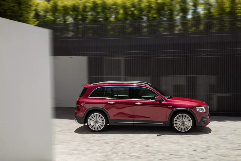 Mercedes-AMG GLB 35 15