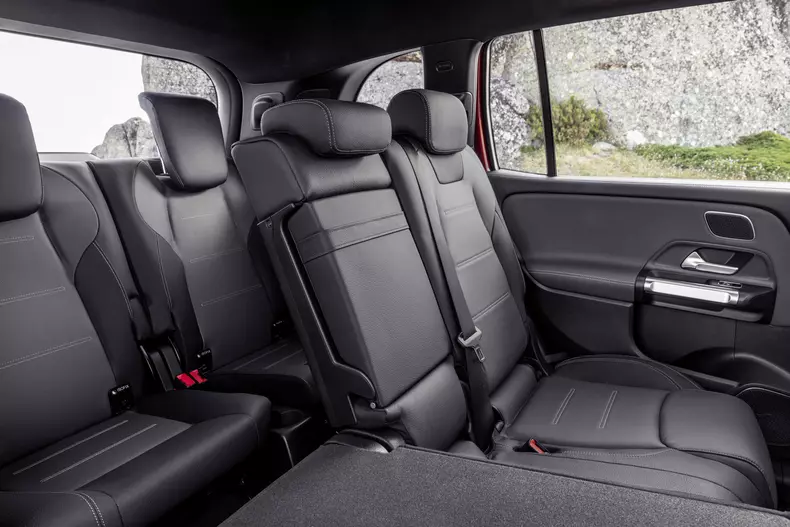 Mercedes-AMG GLB 35 27