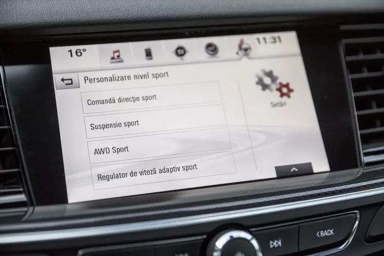 Opel Insignia GSI 004