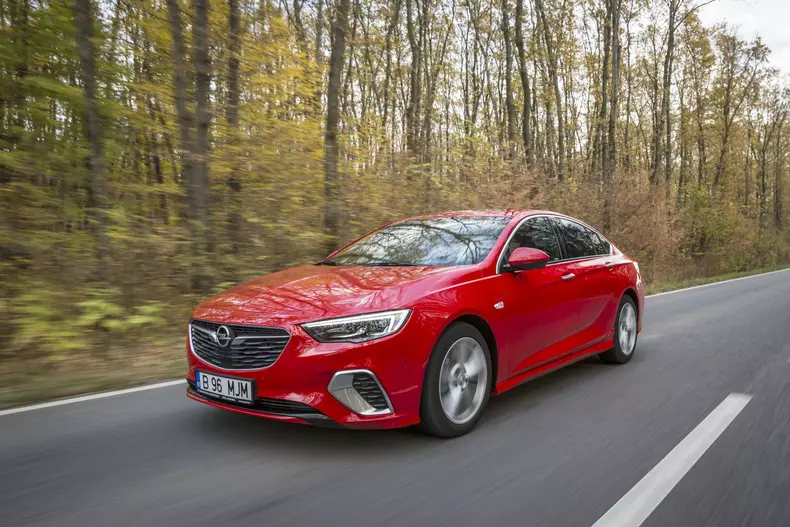 Opel Insignia GSI 008