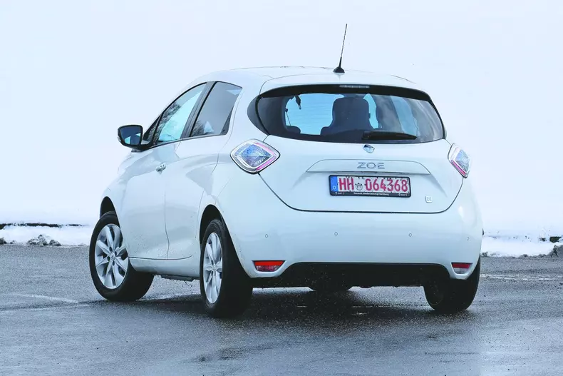 SH Renault Zoe 004