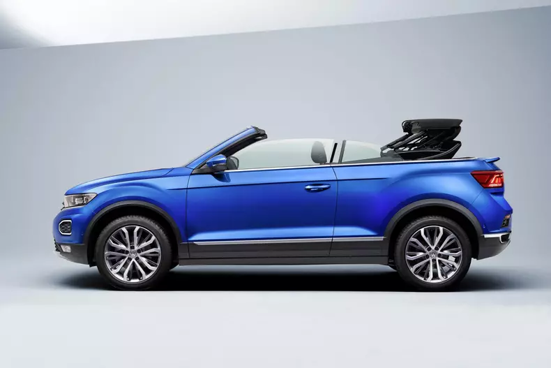 The new Volkswagen T-Roc Cabriolet