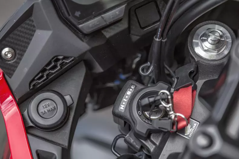 Honda CB500X foto Bogdan Paraschiv Auto Bild Romania 15