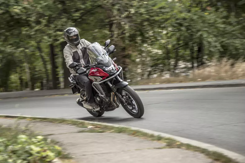 Honda CB500X foto Bogdan Paraschiv Auto Bild Romania 16