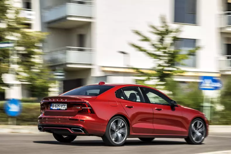 Volvo S60 Auto Bild Romania foto Bogdan Paraschiv 11