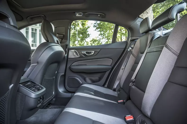 Volvo S60 Auto Bild Romania foto Bogdan Paraschiv 27