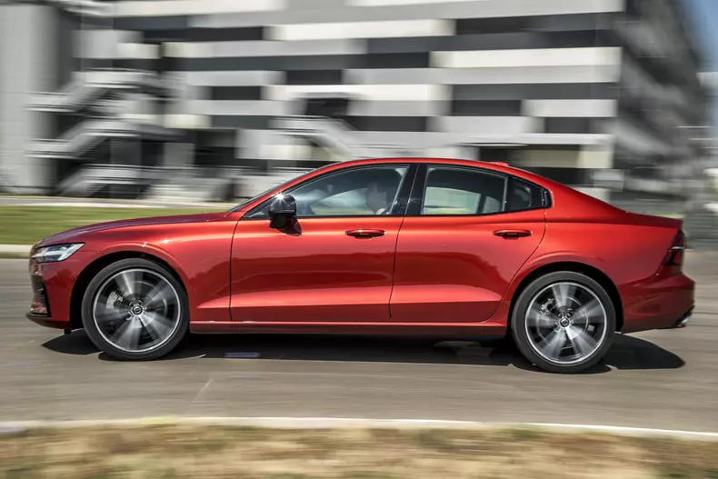 Volvo S60 Auto Bild Romania foto Bogdan Paraschiv 3