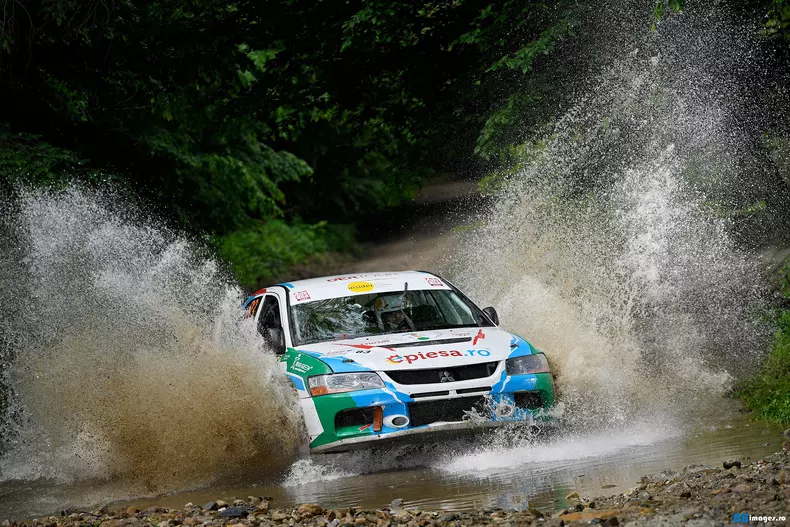 61558408_310441846574879_8674297817096781824_n