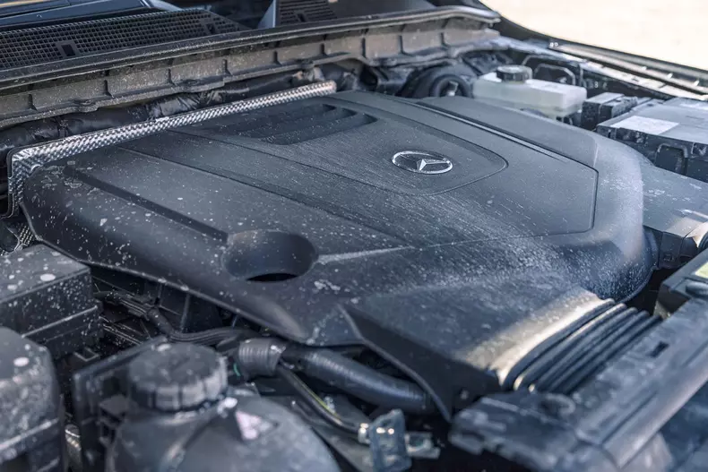 Mercedes Clasa X 001