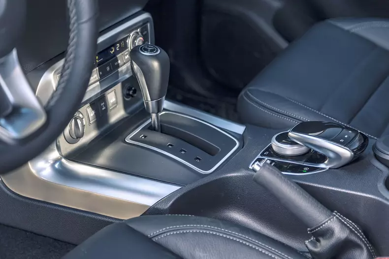 Mercedes Clasa X 007