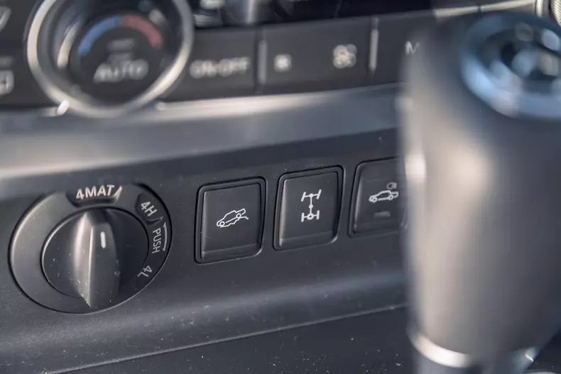 Mercedes Clasa X 008