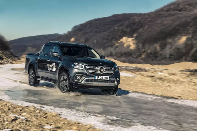 Mercedes Clasa X 012