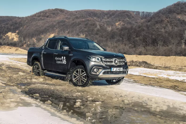 Mercedes Clasa X 017