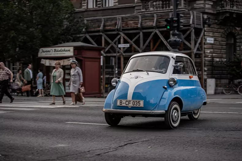 bmw-isetta-the-small-escape-video (2)
